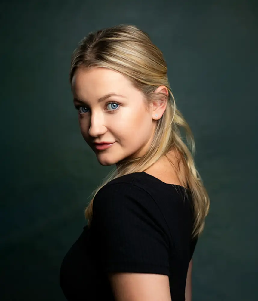 Actor & Model Headshots Retouching Service